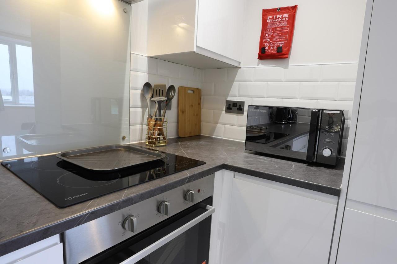 Birmingham Necairport Interchange Shortstay Homebase 외부 사진