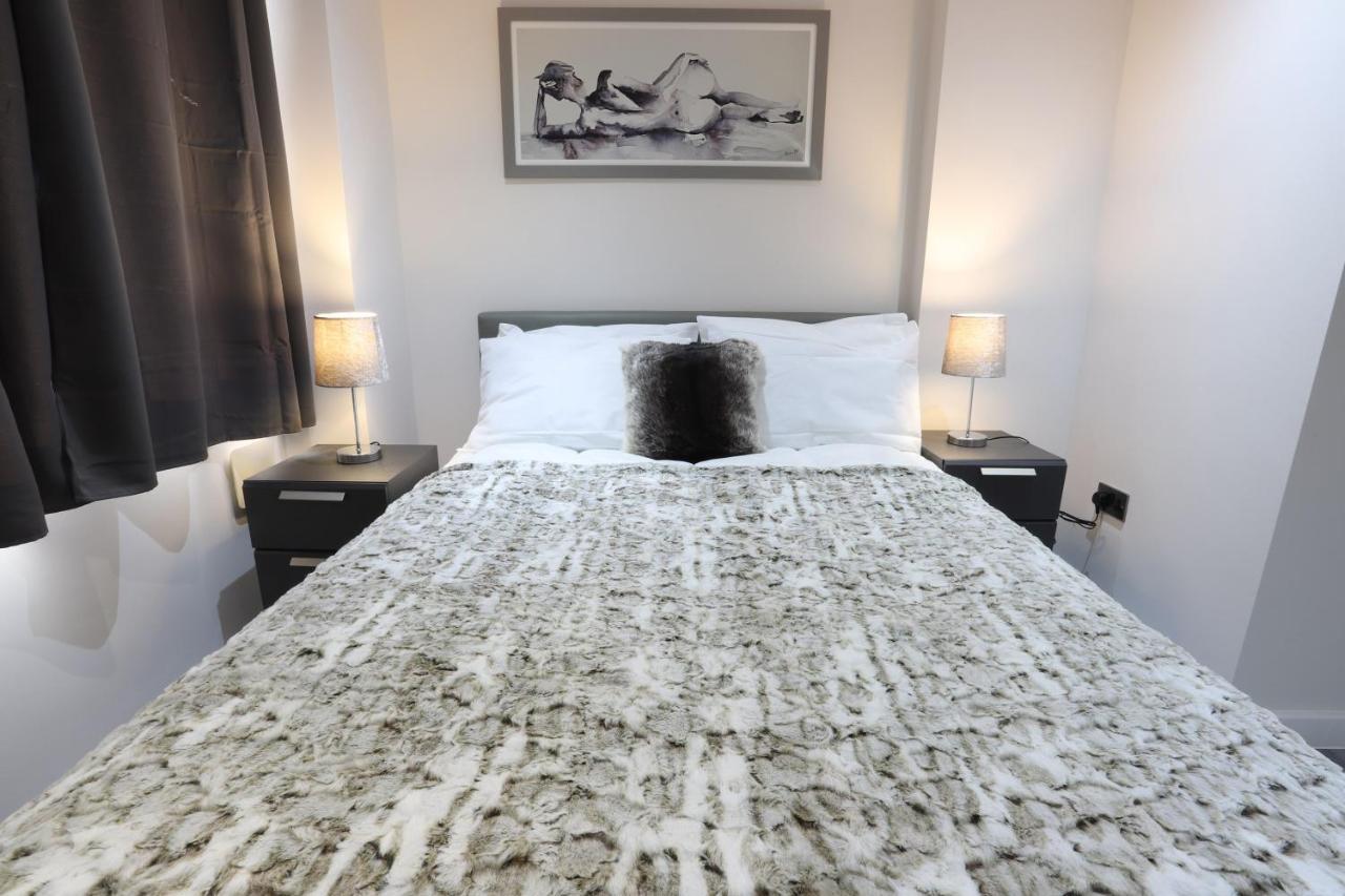 Birmingham Necairport Interchange Shortstay Homebase 외부 사진