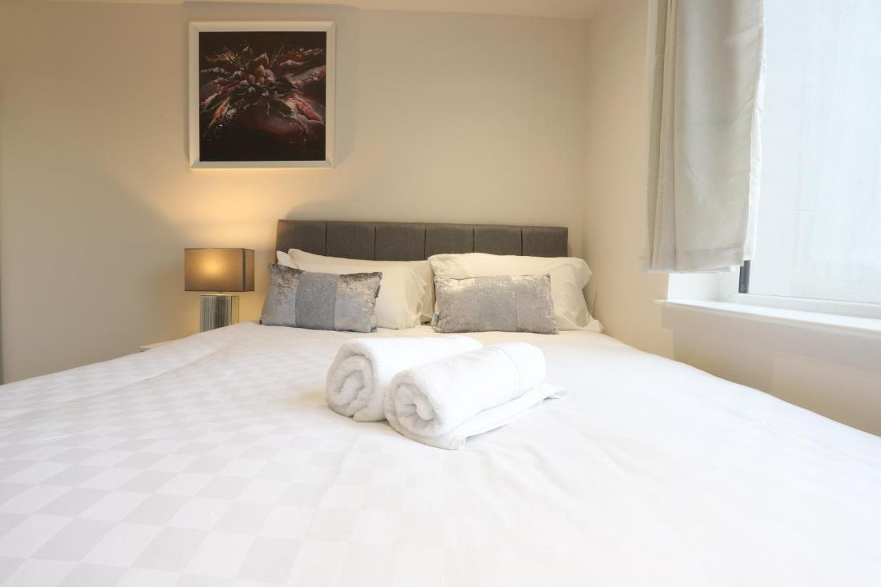 Birmingham Necairport Interchange Shortstay Homebase 외부 사진