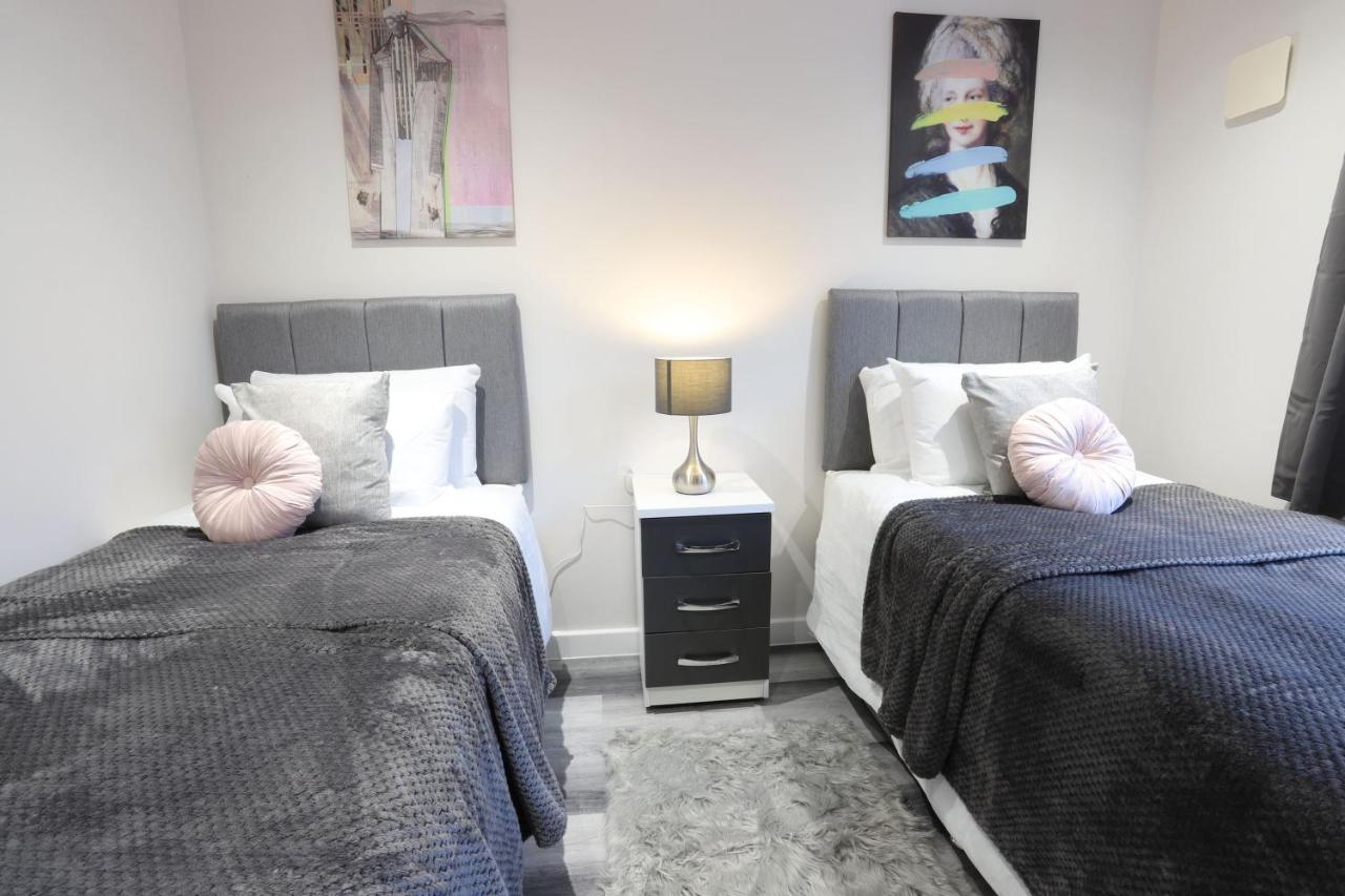Birmingham Necairport Interchange Shortstay Homebase 외부 사진
