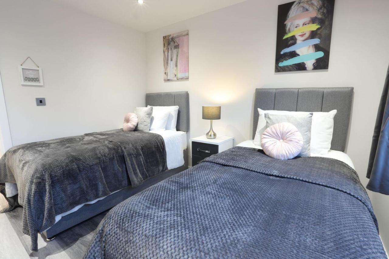 Birmingham Necairport Interchange Shortstay Homebase 외부 사진