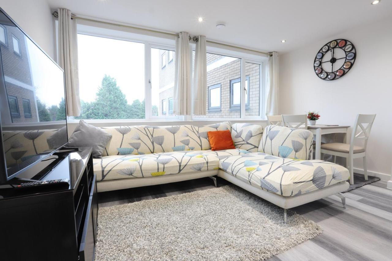 Birmingham Necairport Interchange Shortstay Homebase 외부 사진