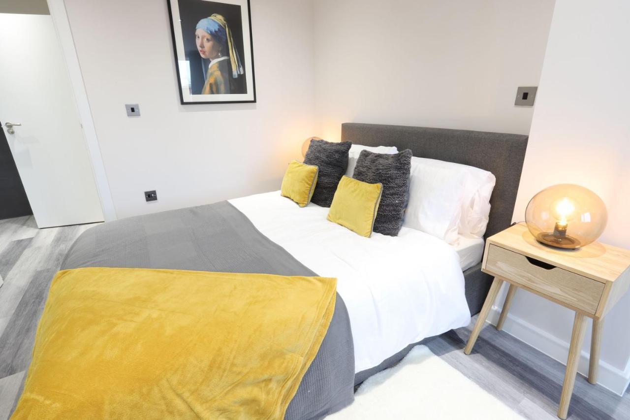 Birmingham Necairport Interchange Shortstay Homebase 외부 사진