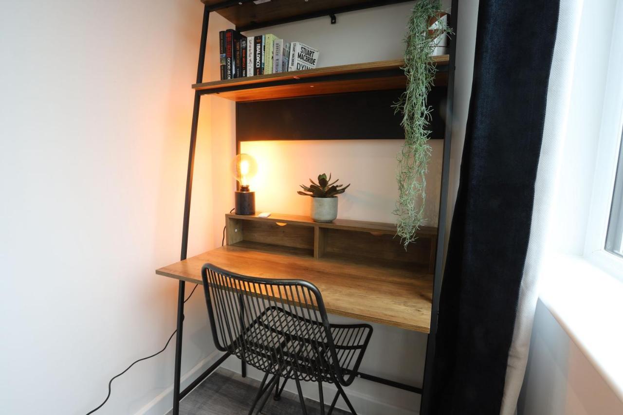Birmingham Necairport Interchange Shortstay Homebase 외부 사진