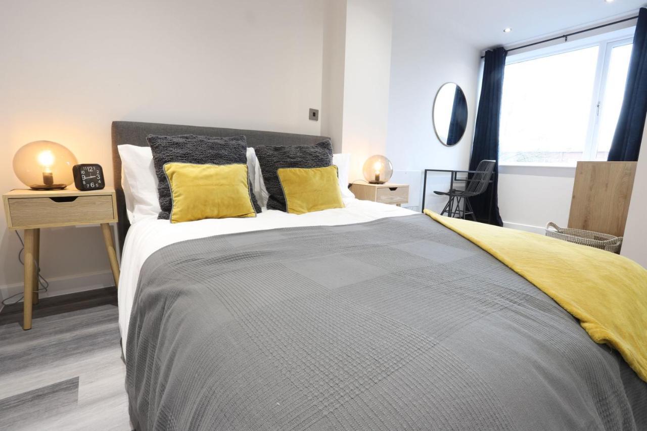 Birmingham Necairport Interchange Shortstay Homebase 외부 사진