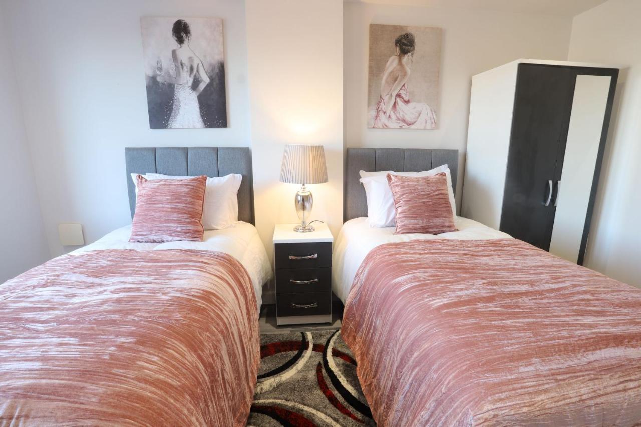Birmingham Necairport Interchange Shortstay Homebase 외부 사진