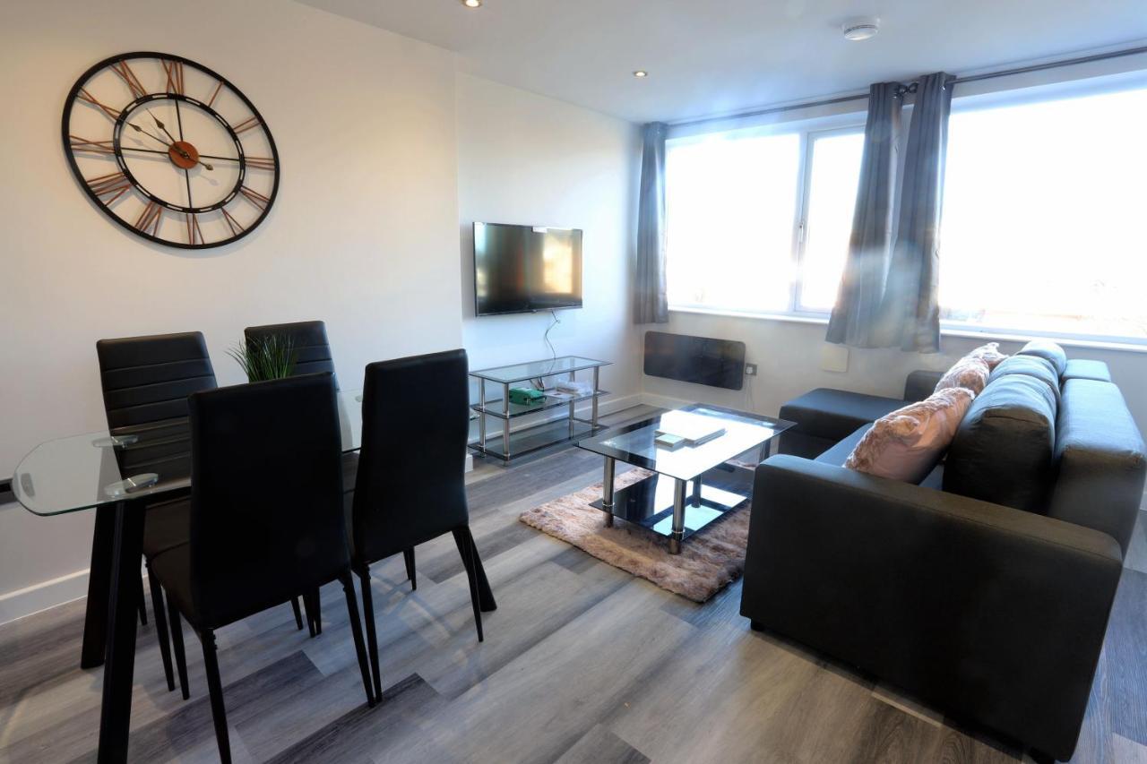 Birmingham Necairport Interchange Shortstay Homebase 외부 사진