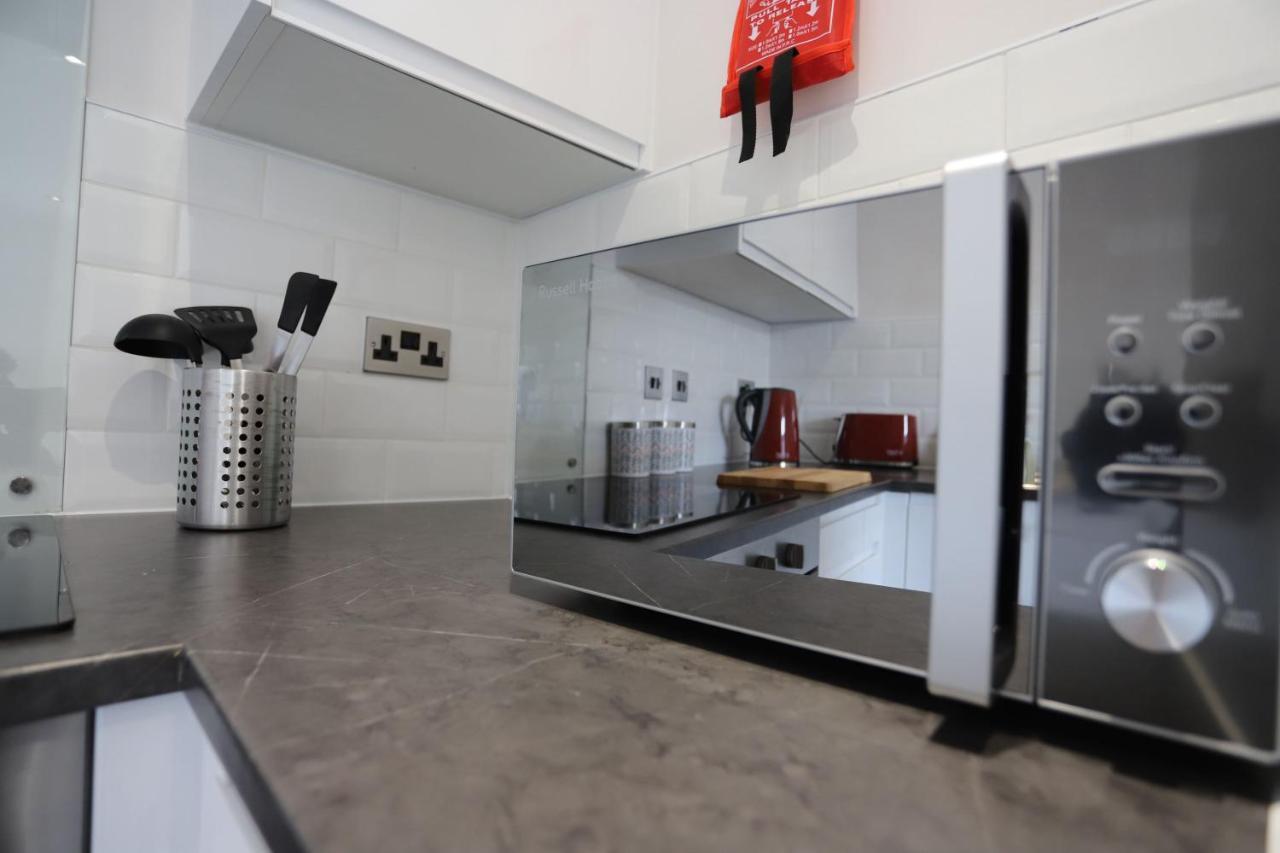 Birmingham Necairport Interchange Shortstay Homebase 외부 사진