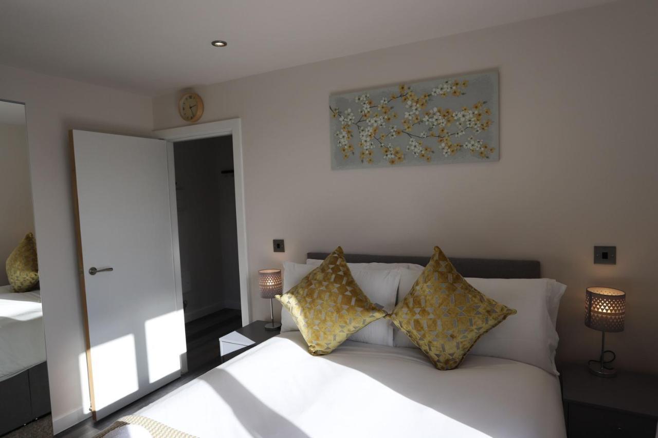 Birmingham Necairport Interchange Shortstay Homebase 외부 사진