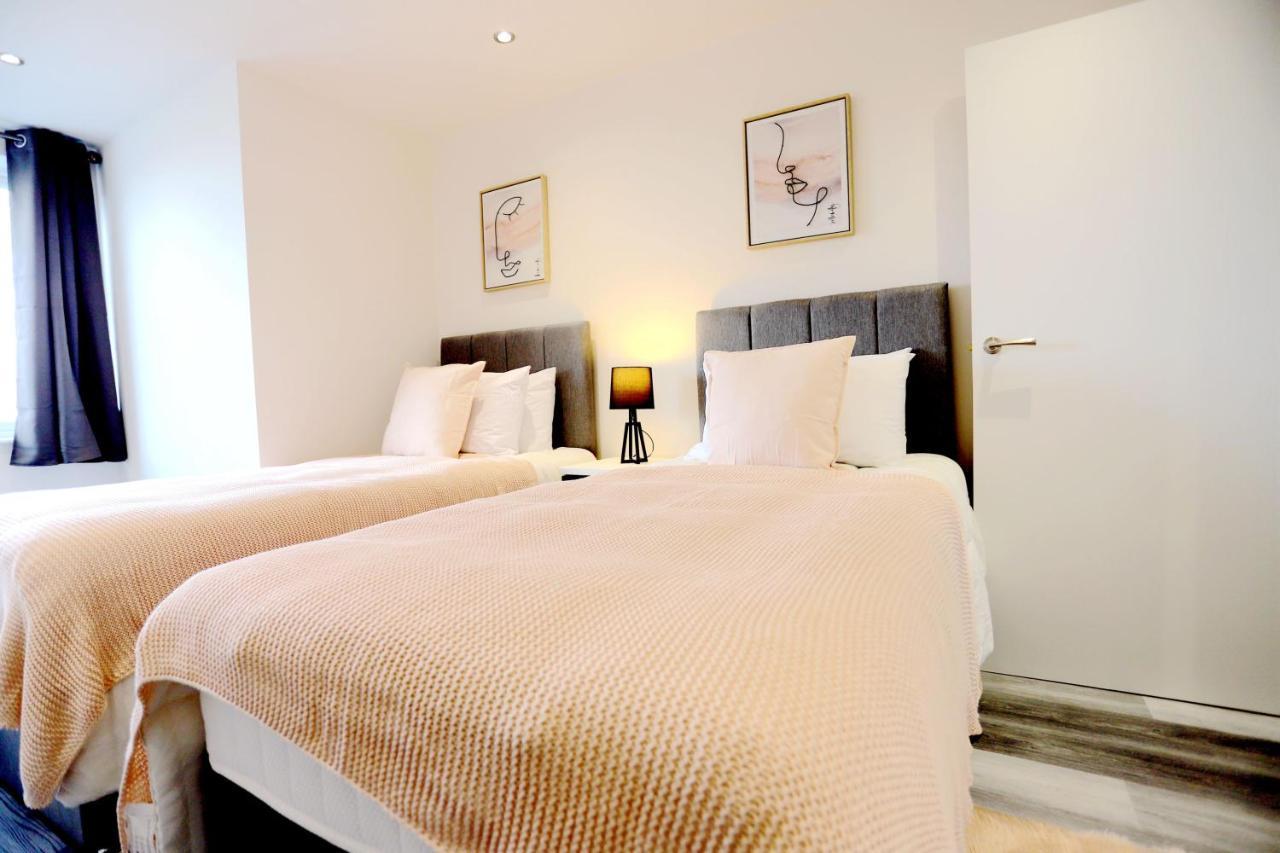 Birmingham Necairport Interchange Shortstay Homebase 외부 사진
